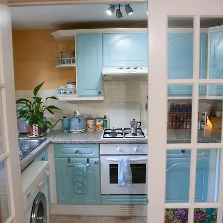 Charming 1 Bedroom In