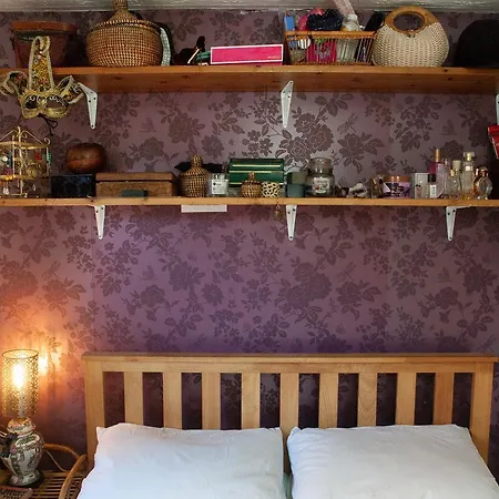 Charming 1 Bedroom In * Bristol